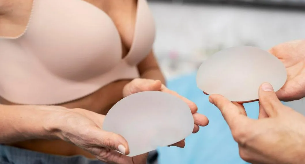 Qué pasa si se rompe un implante de seno y qué hacer