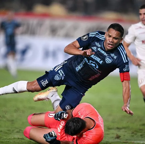 Carlos Bacca saldría del Junior pronto.