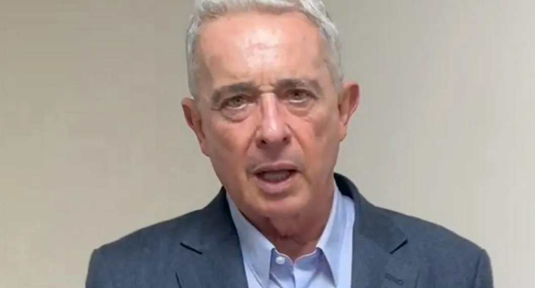 Juicio de Álvaro Uribe hoy: presentó supuesta pruebas de complot de la Fiscalía