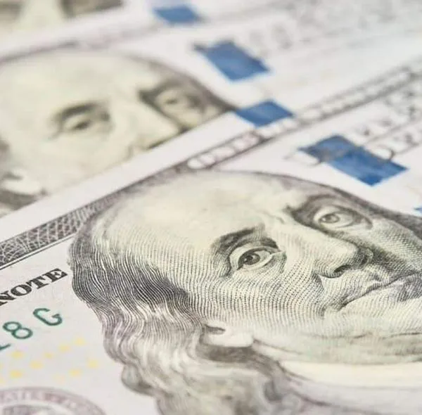 Dólar hoy: precio sigue abajo de $3.850 y compradores en Colombia se sorprenden