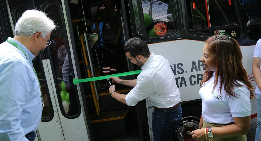 Dos nuevas rutas de transporte público de Medellín se suman al recaudo con tarjeta cívica del Metro