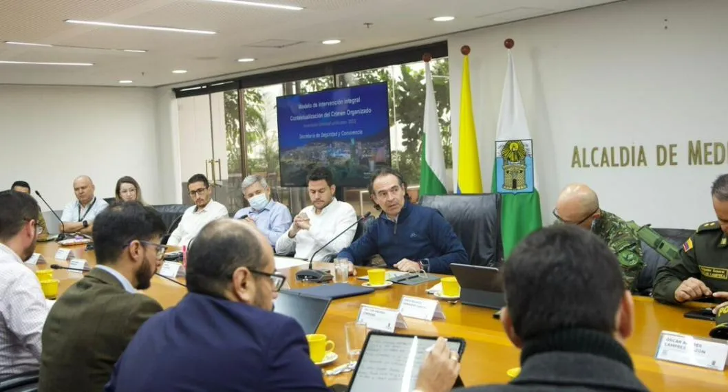 Fico Gutiérrez reveló que en 2024 han reportado 41 extranjeros por infringir la ley en Medellín