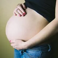 Compensar da $600.000 mensuales a mujeres embarazadas: cómo y quiénes aplican