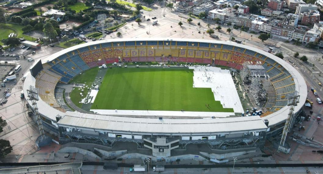Fotos de la cancha del estadio El Campín después del concierto de Silvestre Dangond. La grama quedó en perfectas condiciones. 
