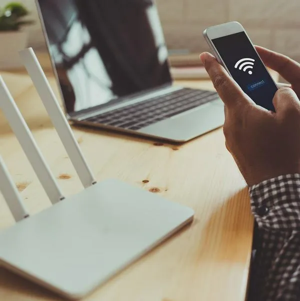 ¿Cómo cambiar el nombre del wifi de mi casa?