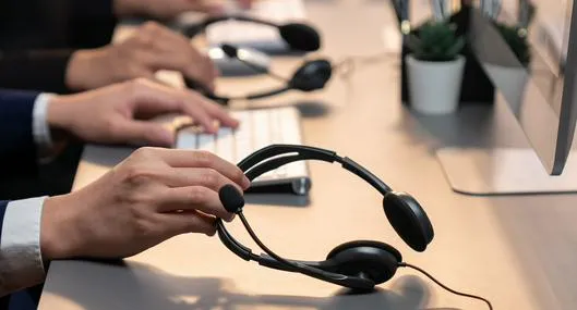 Multinacional de contact centers con presencia en Colombia planea recorte de personal