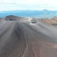 Continúa riesgo de erupción de volcán Puracé