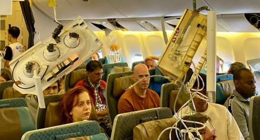 Así quedó el avión de Singapore Airlines que experimentó fuerte turbulencia: videos y detalles