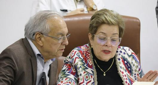La ministra del Trabajo, Gloria Inés Ramírez, agitó las pensiones al afirmar que "quiero acabar con los fondos privados, pero no puedo". 