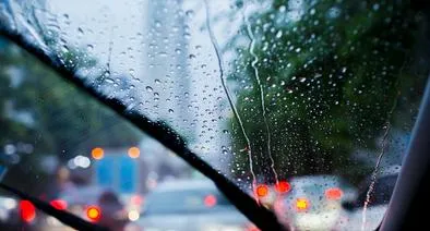 ¿Cómo saber por dónde le entra agua a mí auto? 