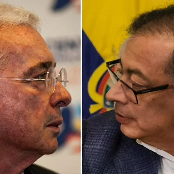 Petro afirma que fue “amenazado por el expresidente Uribe con el DAS”