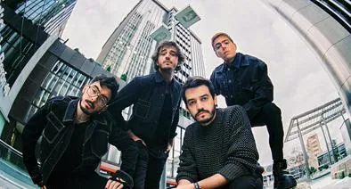Al bajista de Morat, Simón Vargas, le negaron la entrada en una discoteca en México 