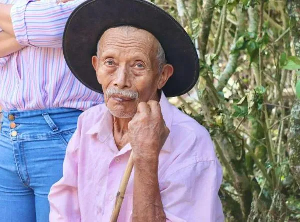 Atendieron al adulto mayor que perdió su casa en zona rural de Ibagué  