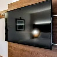 Ideas de cómo evitar el reflejo de la luz en el televisor, un inconveniente común en casa