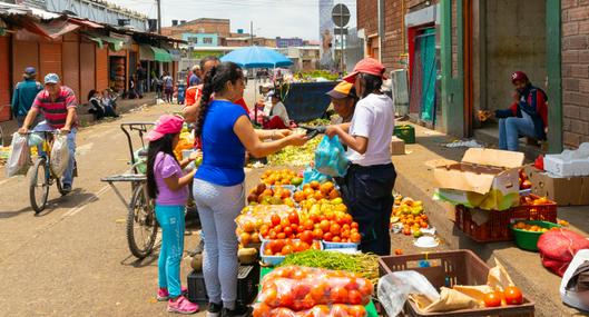 Corabastos y precios de las frutas de temporada en Bogotá