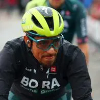 Daniel Martínez llegó tercero en la etapa 20 del Giro de Italia y acaricia el podio 