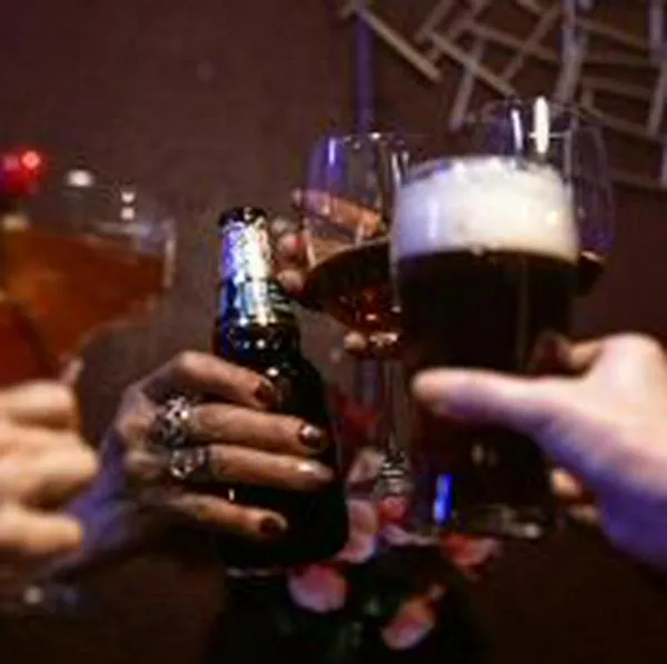 Hombre fingió secuestro para irse de parranda con sus amigos y huir de su esposa