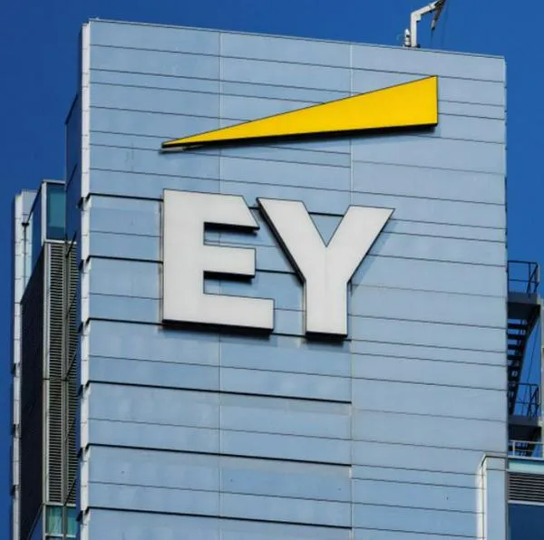 Multinacional Ernst & Young abre ofertas de empleo en Colombia: tiene vacantes y paga $ 2'700.000 a profesionales con y sin experiencia.