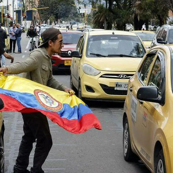 Uber, Cabify, DiDi y más son razón de nuevo paro de taxistas en Bogotá: por qué