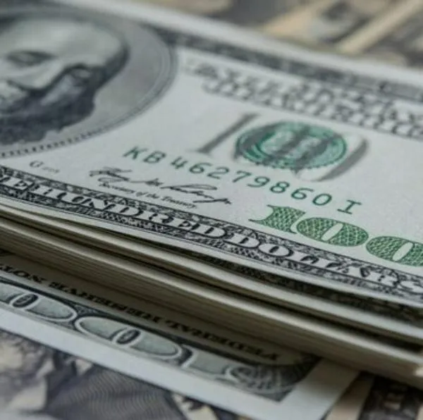 Dólar en Colombia habría sentido aviso que hizo Petro y su precio tuvo un cambio