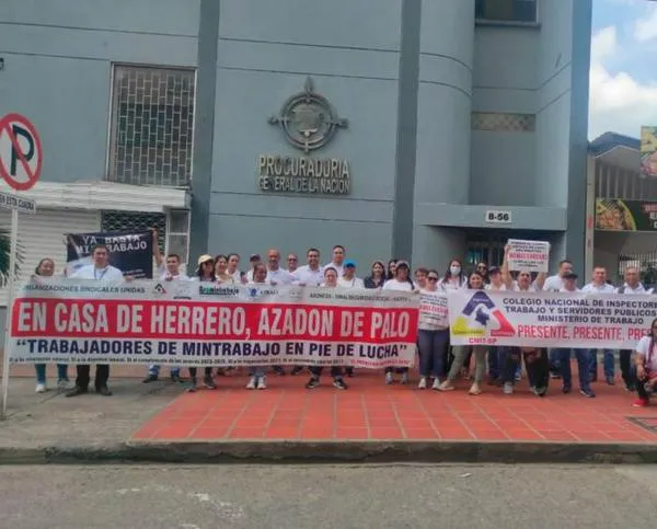 ¿Qué servicios se dejarán de prestar durante la huelga de los funcionarios del MinTrabajo?
