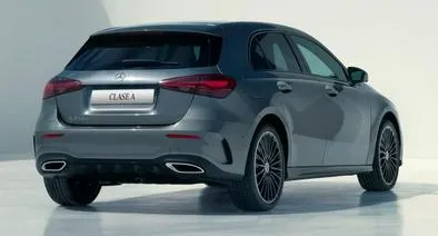 Mercedes-Benz presentó el A 250 4MATIC hatchback, su nuevo carro híbrido no enchufable, que llegó a pisar fuerte en el segmento ‘premium’ en Colombia.