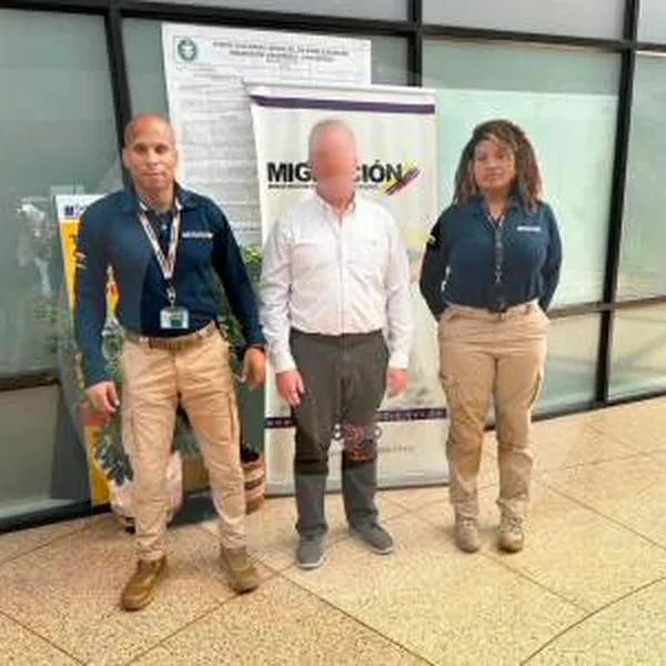 Otro extranjero que quería venir a Medellín fue devuelto porque tiene reporte como presunto agresor sexual 
