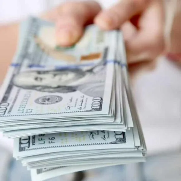 Dólar en Colombia inicia este jueves a la baja a la espera del dato de desempleo