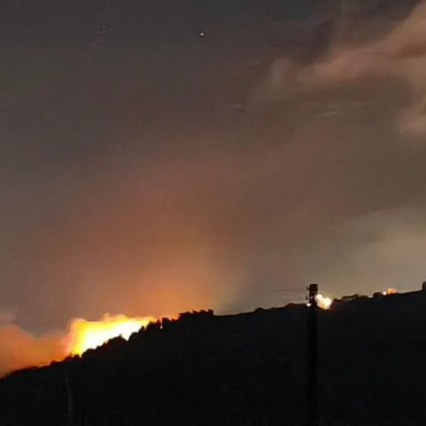 Estados Unidos Bombardea y Reino Unido Bombardean Yemen dejando 14 muertos