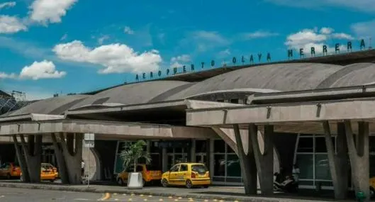 Cierran el aeropuerto Olaya Herrera en Medellín por lluvias y hay aviso para viajeros