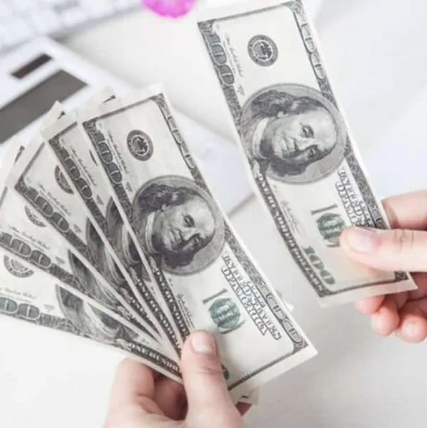 Dólar en Colombia termina en estable ante baja de desempleo en Colombia