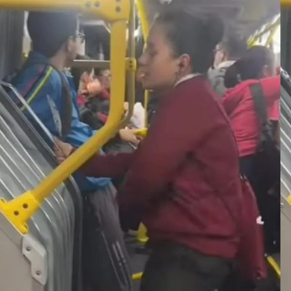 Video viral de una mujer que convirtió Transmilenio en una pista de baile 