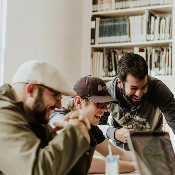  Seis de cada diez jóvenes en Colombia no trabajan en lo que estudiaron