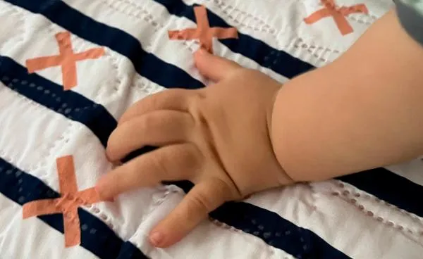 ¡Qué dolor! Bebé de 4 meses murió en el centro oriente de Medellín, ¿por desnutrición?