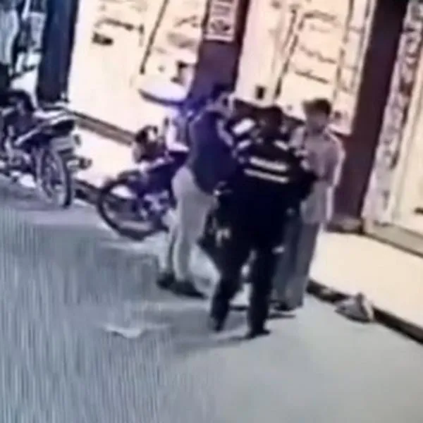 Hombre en estado de embriaguez atacó con machete a un policía en Cachipay, Cundinamarca
