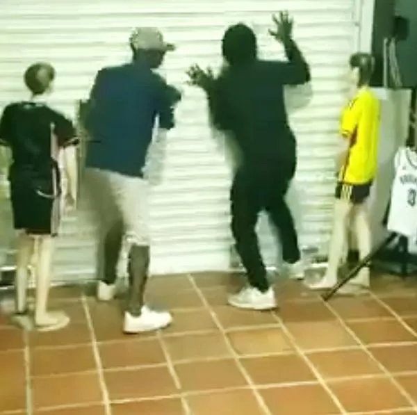 Cali: comerciante encerró a ladrones en su local y los entregó a la Policía
