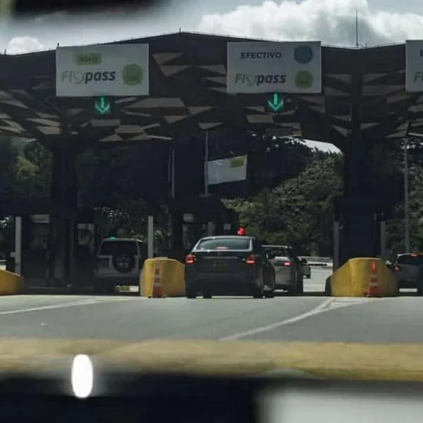 Dan clave a conductores de Colombia para ahorrar tiempo, hasta 2 horas, y gasolina cuando viajan por Colombia. Muchos están optando por la alternativa.