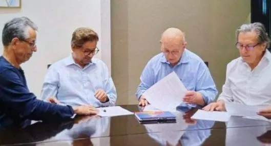 Críticas por aparición de 'Iván Márquez' firmando diálogos con el Gobierno Petro