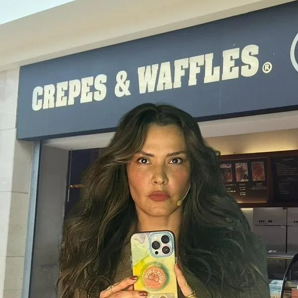 Crepes & Waffles y Katherine Porto, en nota sobre que la actriz tiene negocio con el restaurante