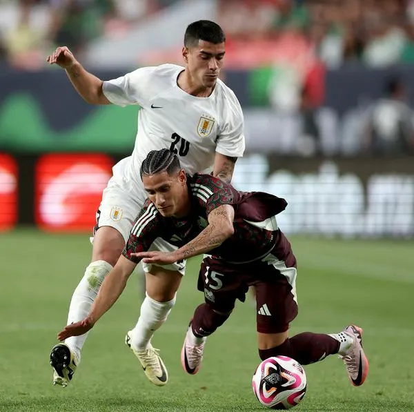Uruguay goleó a México en Estados Unidos.