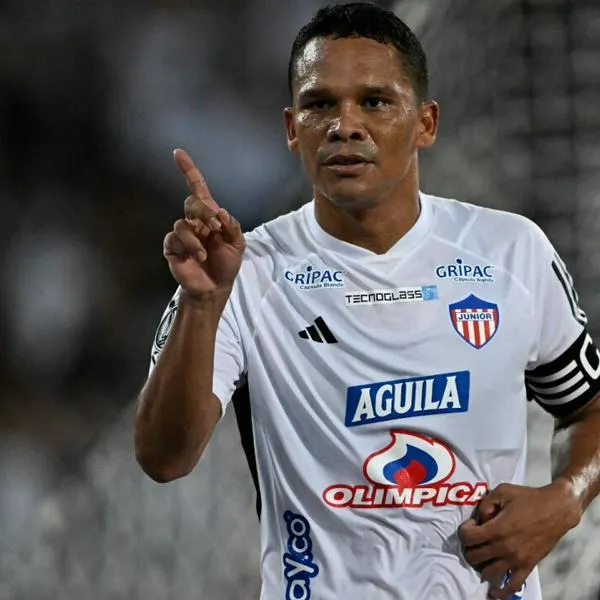 ¿Cuál será el futuro de Carlos Bacca en el Junior?: fuente oficial tomó la palabra
