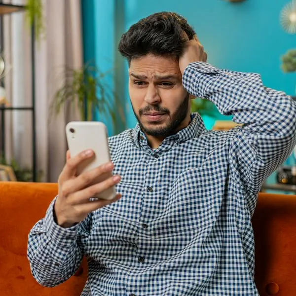 Fallas en el reinicio del celular. 