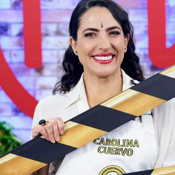 MasterChef Celebrity: Carolina Cuervo deslumbró con particular peinado.