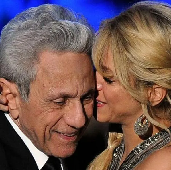 A Shakira le habilitaron una sala privada en clínica de Barranquilla donde atienden a su papá