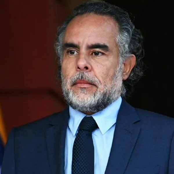Armando Benedetti será investigado por favorecer a empresa de Euclides Torres