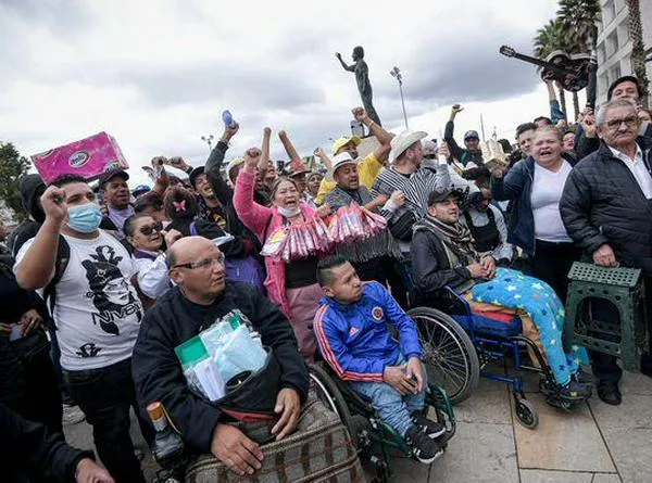 “Si no nos escuchan, bloqueamos TM de punta a punta”, vendedores del sistema protestan
