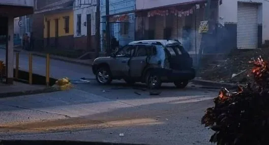 Atención: Explosión de carro bomba sacudió a corregimiento de Robles en Jamundí