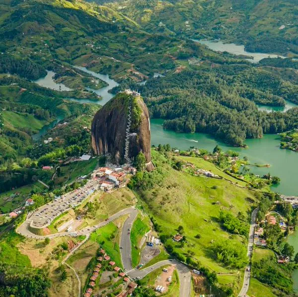 Embalse de Guatapé recupera nivel y espera a turistas para este puente festivo