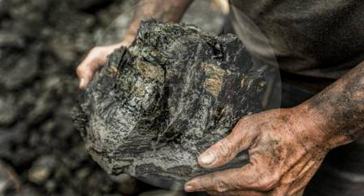 Colombia dejará de exportar carbón a Israel por orden de Petro