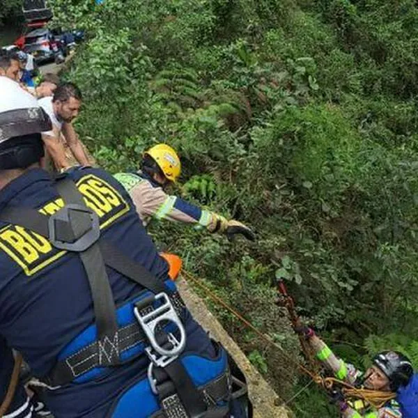 Accidente en Salto del Tequendama: murió conductor de moto y mujer se salvó